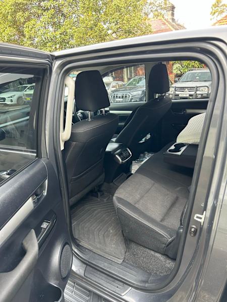 2019 Toyota Hilux SR5 11month Rego62934704569347114