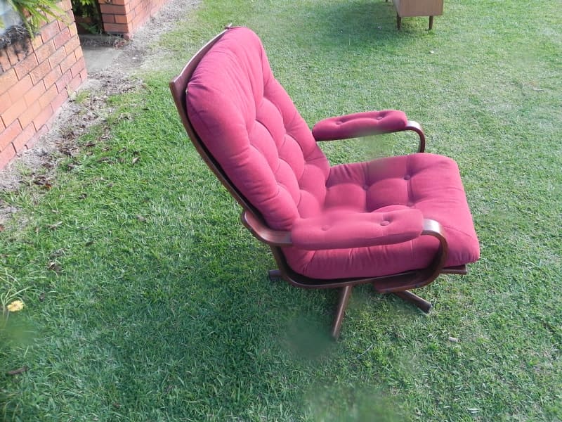 Scandinavian Mid Century Vintage Swivel Arm Chair62863412511489112