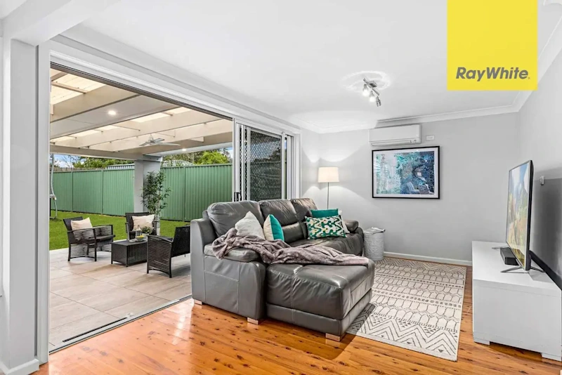 Light-Filled Family Home in Prized Location62882773999874112