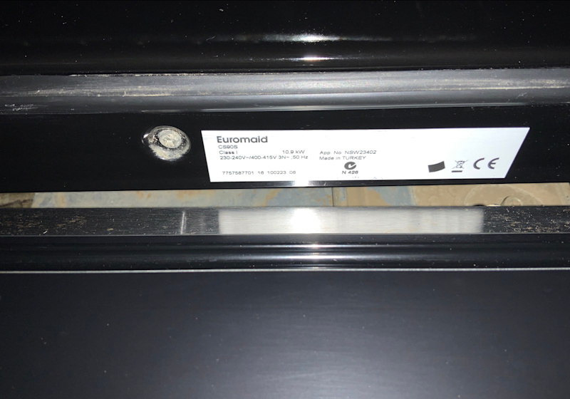 Euromaid oven cooker63021731089410112
