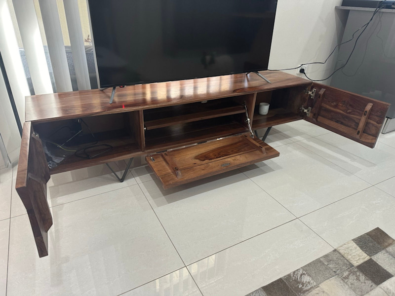 Wyatt freedom tv unit 62863384416515112
