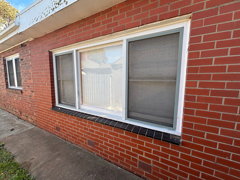 Window 3m x 2m63438551951874110