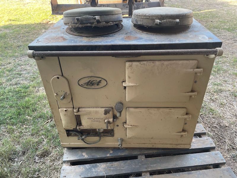 AGA stove, gas converted63612127855235112