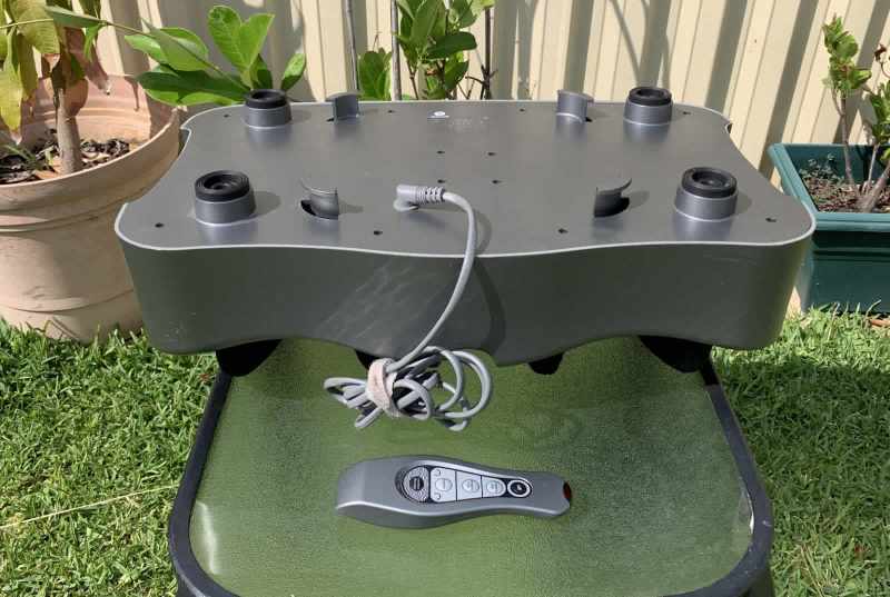 Homedics Foot Massager w/ Remote Control, Hardly-used63444074772611114