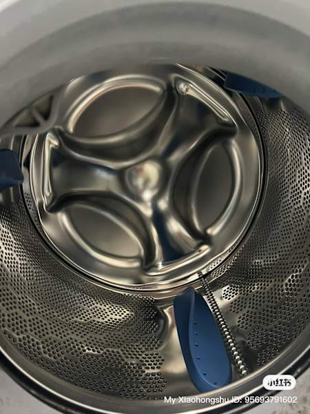 Electrolux Front Load Washing Machine – 8kg (Model: EWF8024Q5WB)63612126183939112