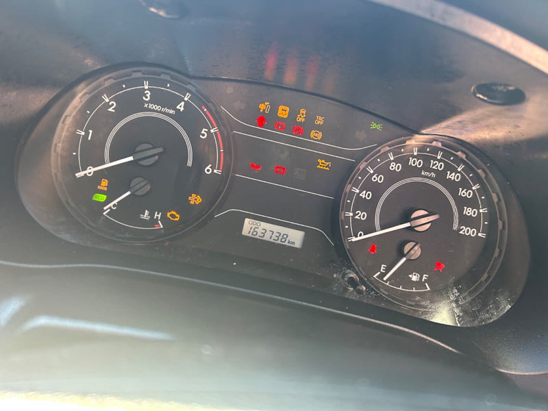 2016 TOYOTA HILUX WORKMATE 5 SP MANUAL C/CHAS62935682410241111