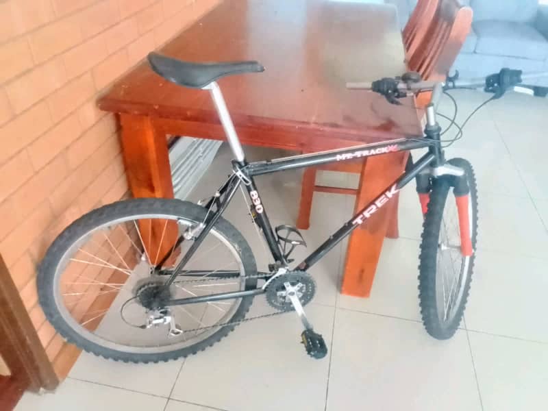 trek mt track xc 830