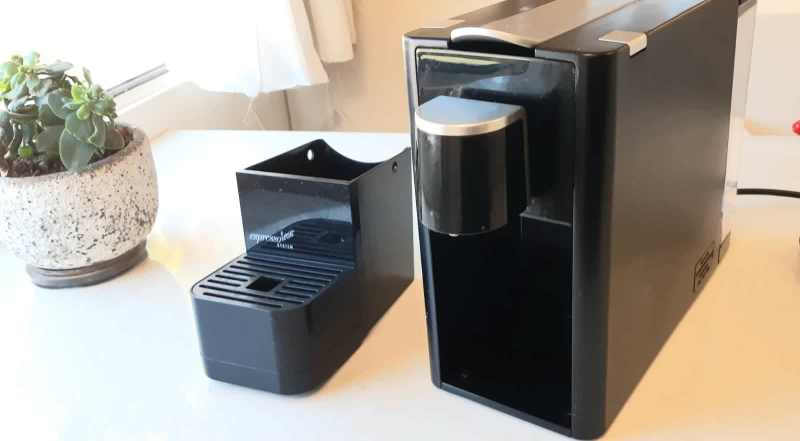 Espressotoria coffee pod system with two coffee mugs63016910019459111