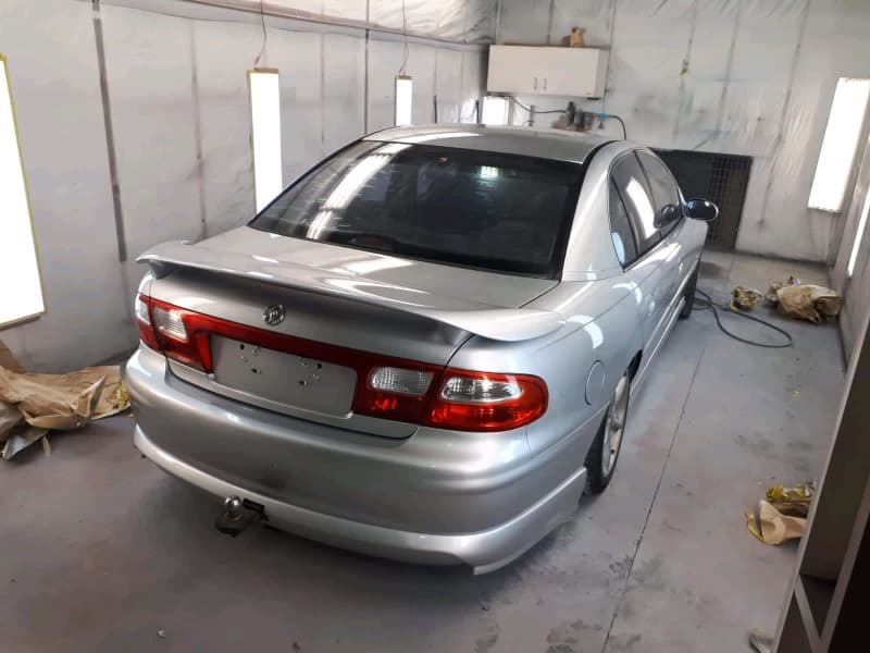 2001 HOLDEN BERLINA  SEDAN VX II LS162882768377985112