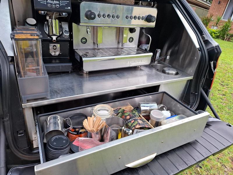Coffee Van BMW X5 62934700496769112