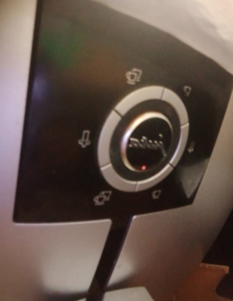 Jura Impressa J5 Coffee Machine in excellent condition63018619383938112
