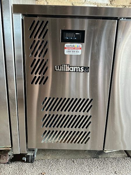 Industrial Williams double door bench fridge 630164848238091126