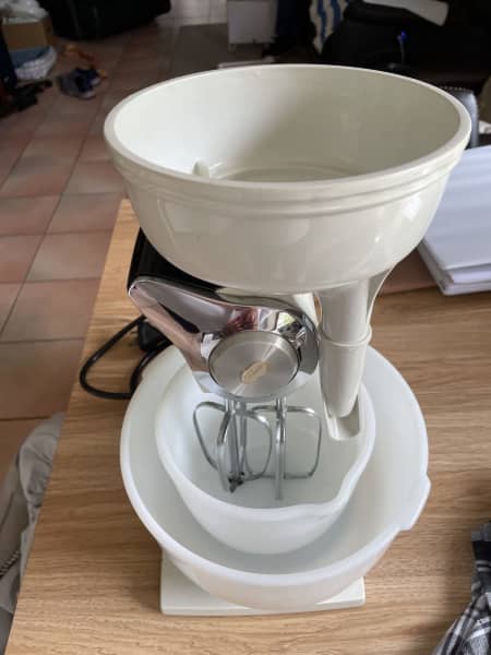 Vintage Sunbeam Mixmaster63470140634370111