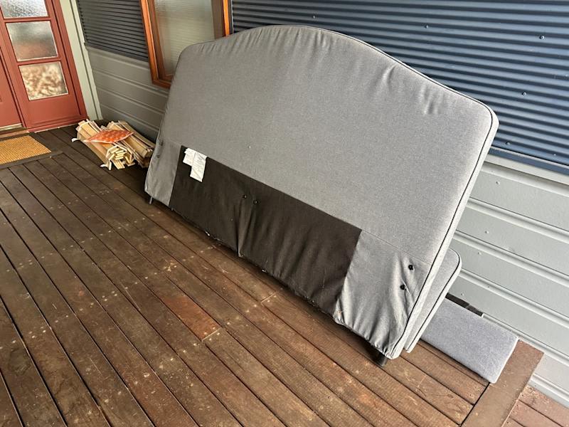 Ikea Hauga Queen size bed62929669414787111