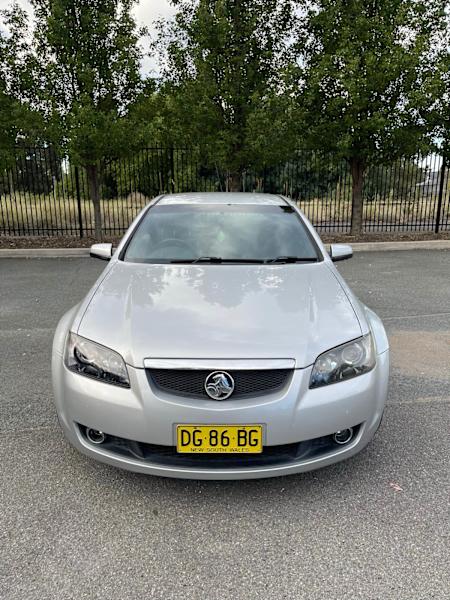 Holden commodore62938582883201114