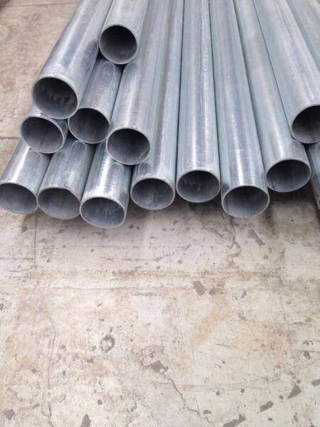 42mm Galvanized Round Post Only $29 For 6m Length63008837409026113