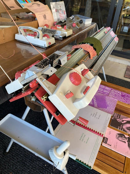 Knitting machine Passap Duomatic. 65073640336129110