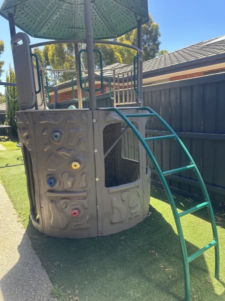 Outdoor play store equipment gumtree