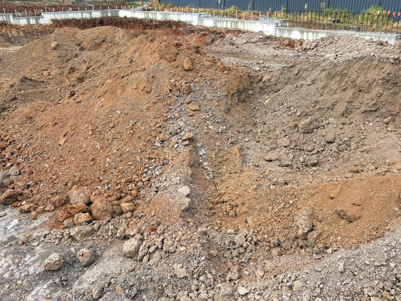 Clay/ soil / shale62863392874755110