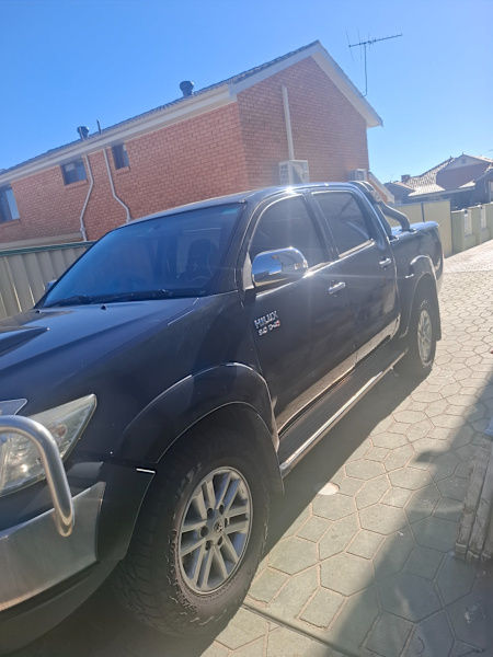 2013 TOYOTA HILUX SR5 (4x4) 4 SP AUTOMATIC DUAL CAB P/UP62934706717442114