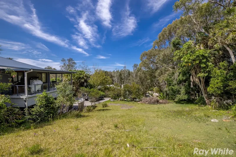 Prime Block with Stunning Water Views62885360653187114