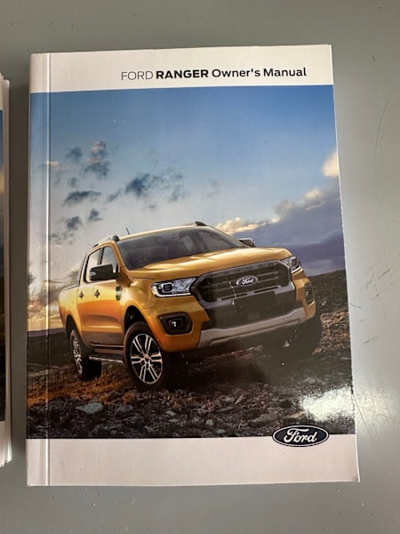 Ford ranger wildtrak owner’s Manual and quick guide books62936655563265111