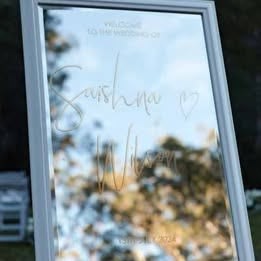 White mirror with wooden easel63437625262337110