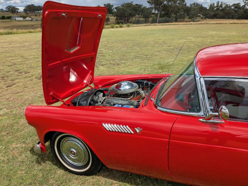 Ford Thunderbird Coupe62939537589505113