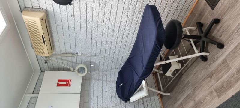Beauty room for rent 62995718099075113