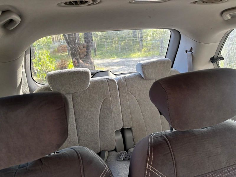 Kia carnival 62938582529667113