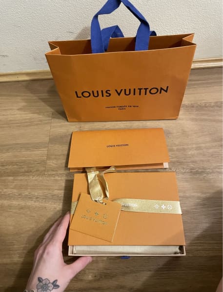 Louis Vuitton shopping bag packaging, Bags, Gumtree Australia Brimbank  Area - Sunshine