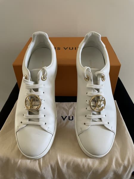 Louis Vuitton Frontrow monogram white leather sneakers w receipt Size 38,5