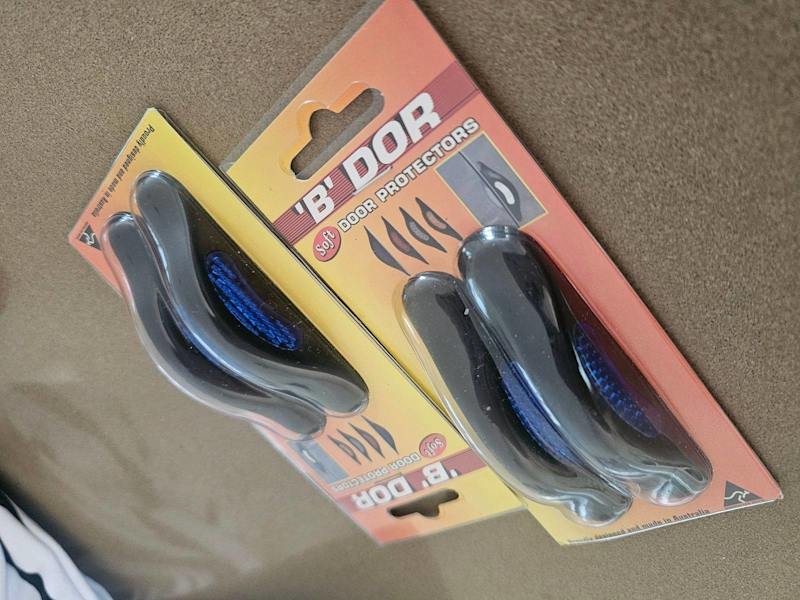 B Dor Soft Car Door Protectors x 2.= $2062936654183937111