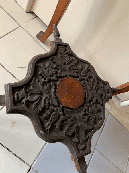 CARVED side table from South Africa.62865820974465112