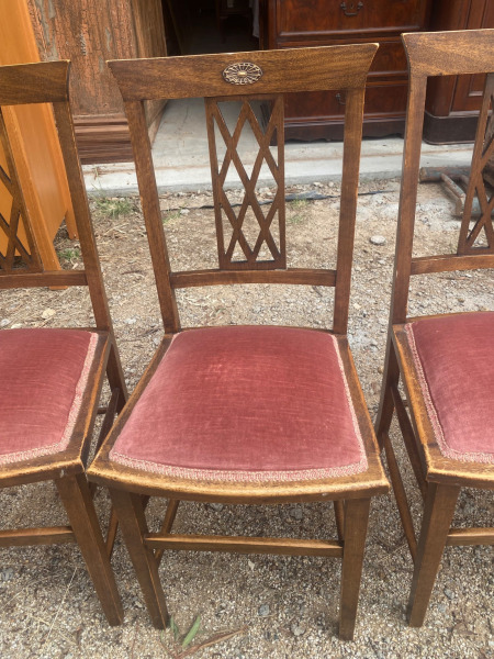 Antique Dinning Chairs x462865820980994112