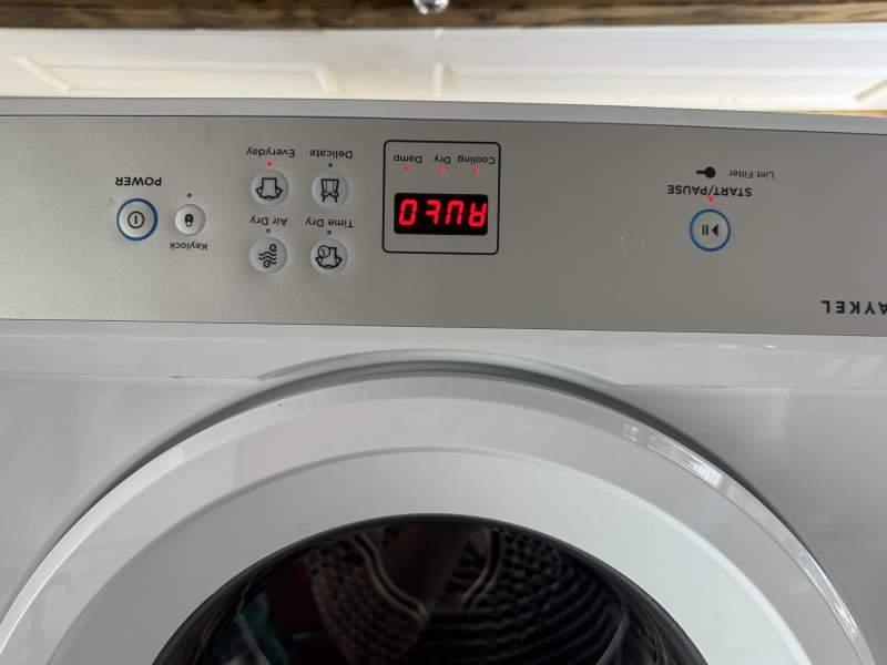 Fisher & Paykel 4kg vented sensor dryer63022180004225111