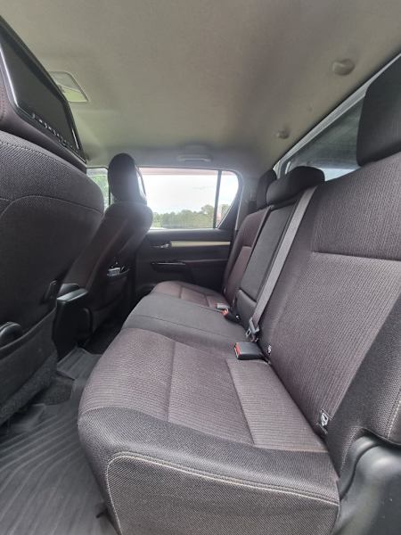 2016 TOYOTA HILUX SR5 (4x4) 6 SP AUTOMATIC DUAL CAB UTILITY62933707575937113