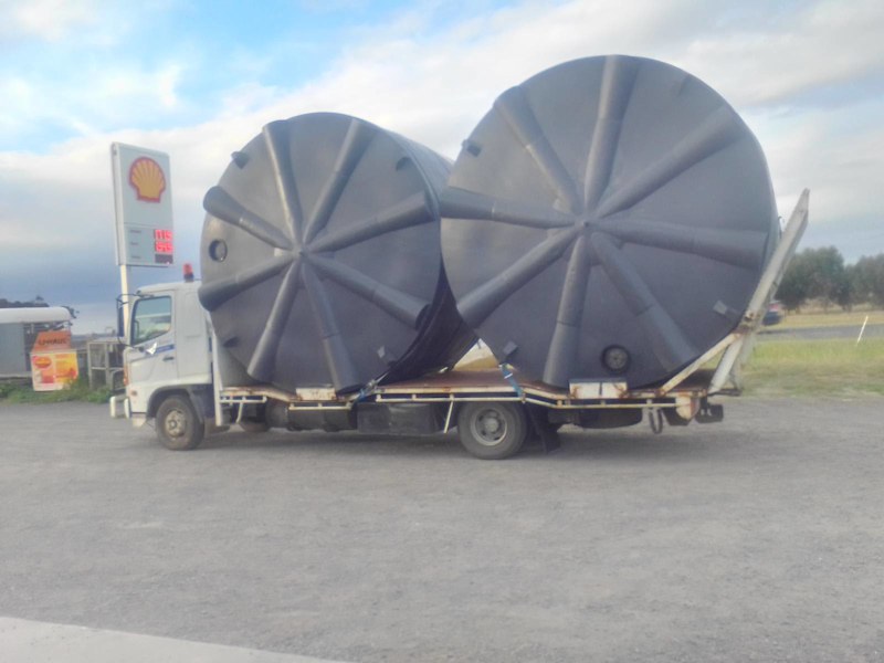 Water tank bussiness63007431247361113