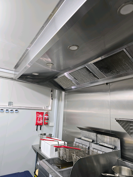 Mobile Food Trailer and business 63007091801090113