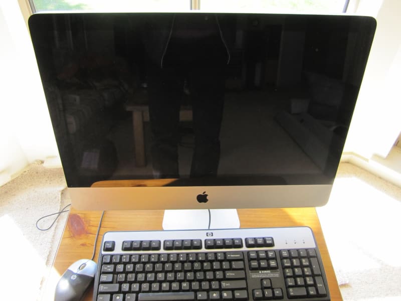 マウスキーボードは付属しません【ジャンク】iMac 21.5inch Late2009