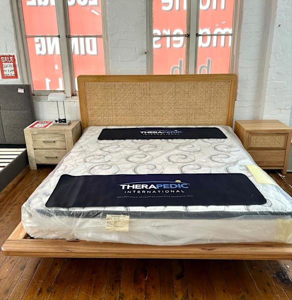 London Rattan Bed628633736999691122
