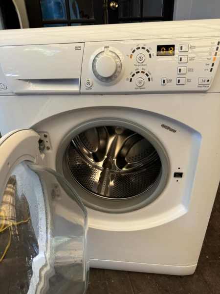 Ariston 7kg front loaded washing machine 63022179903873114