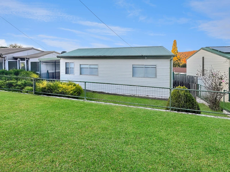 Centrally  Located!62929683086593111