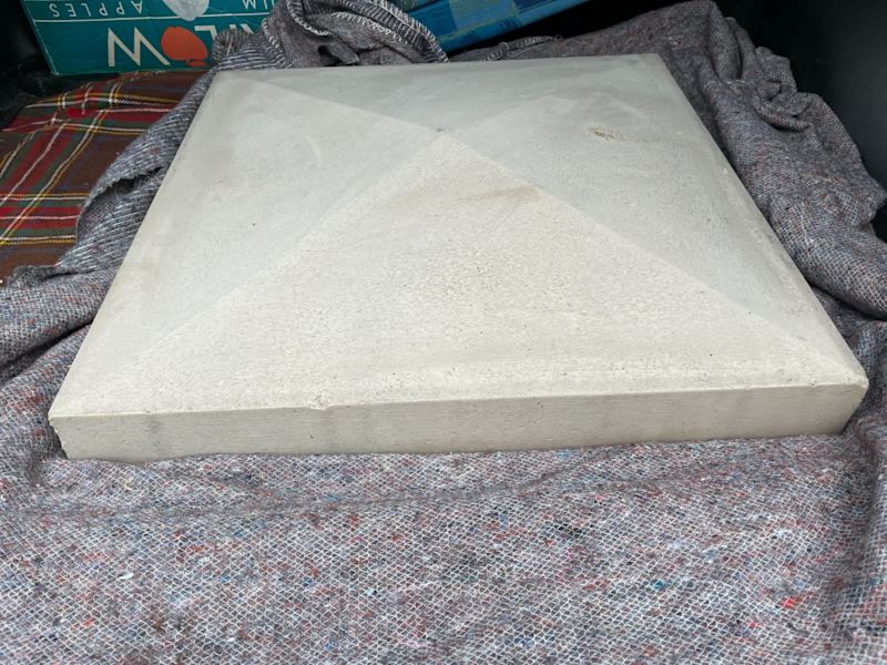 Concrete Pyramid Pier Cap (From Letter Box)63439277723011113
