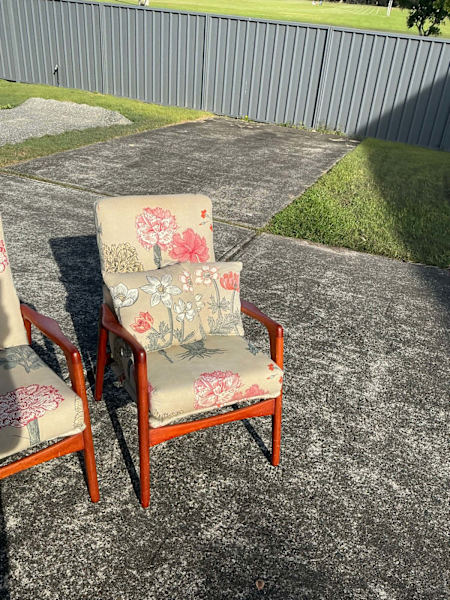 Pair of Vintage Chairs and Vintage mirror 62863376368899113
