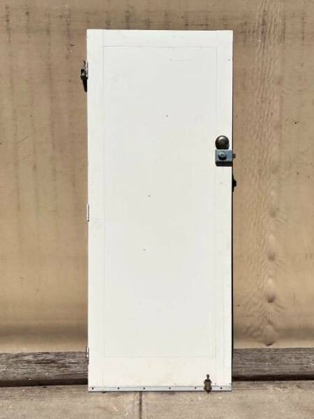 External Door with Deadlock - 2015 x 805 x 45 mm63006298553731114