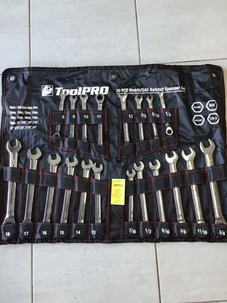 Toolpro ratchet spanner deals set