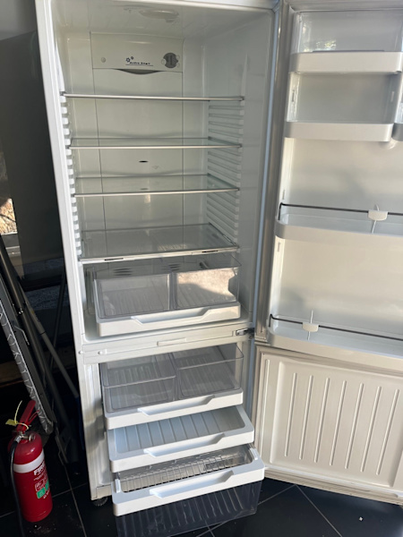 Fisher Paykel Fridge Freezer63017765928705112