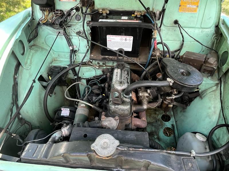 Morris Minor Manual Sedan62938582676739113