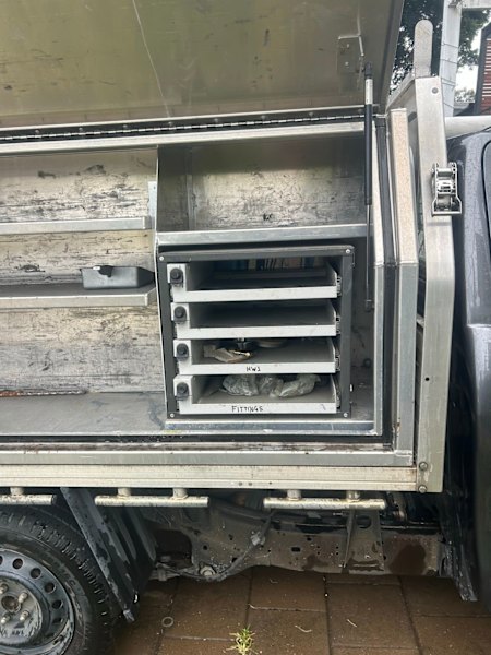Toyota hilux workmate 201862932714998530113